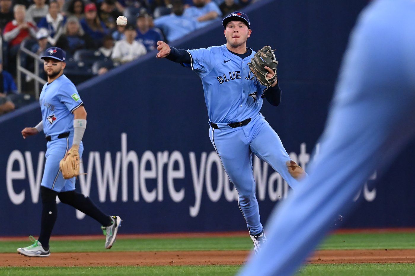 Seattle Mariners strike early in 8-3 victory over Toronto Blue Jays | iNFOnews.ca