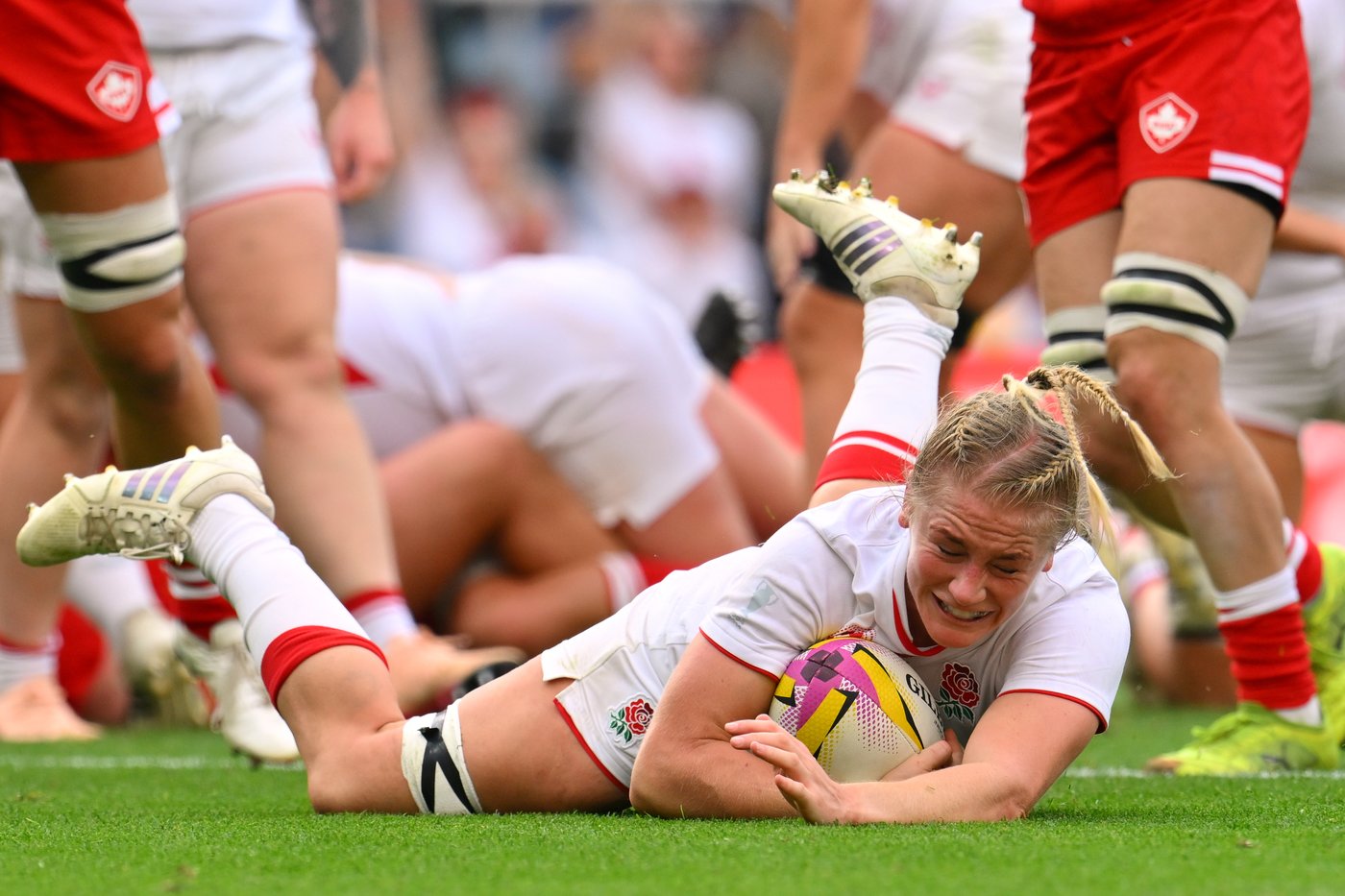 Photo highlights of untouchable England beating Canada at Women's Rugby World Cup final | iNFOnews.ca