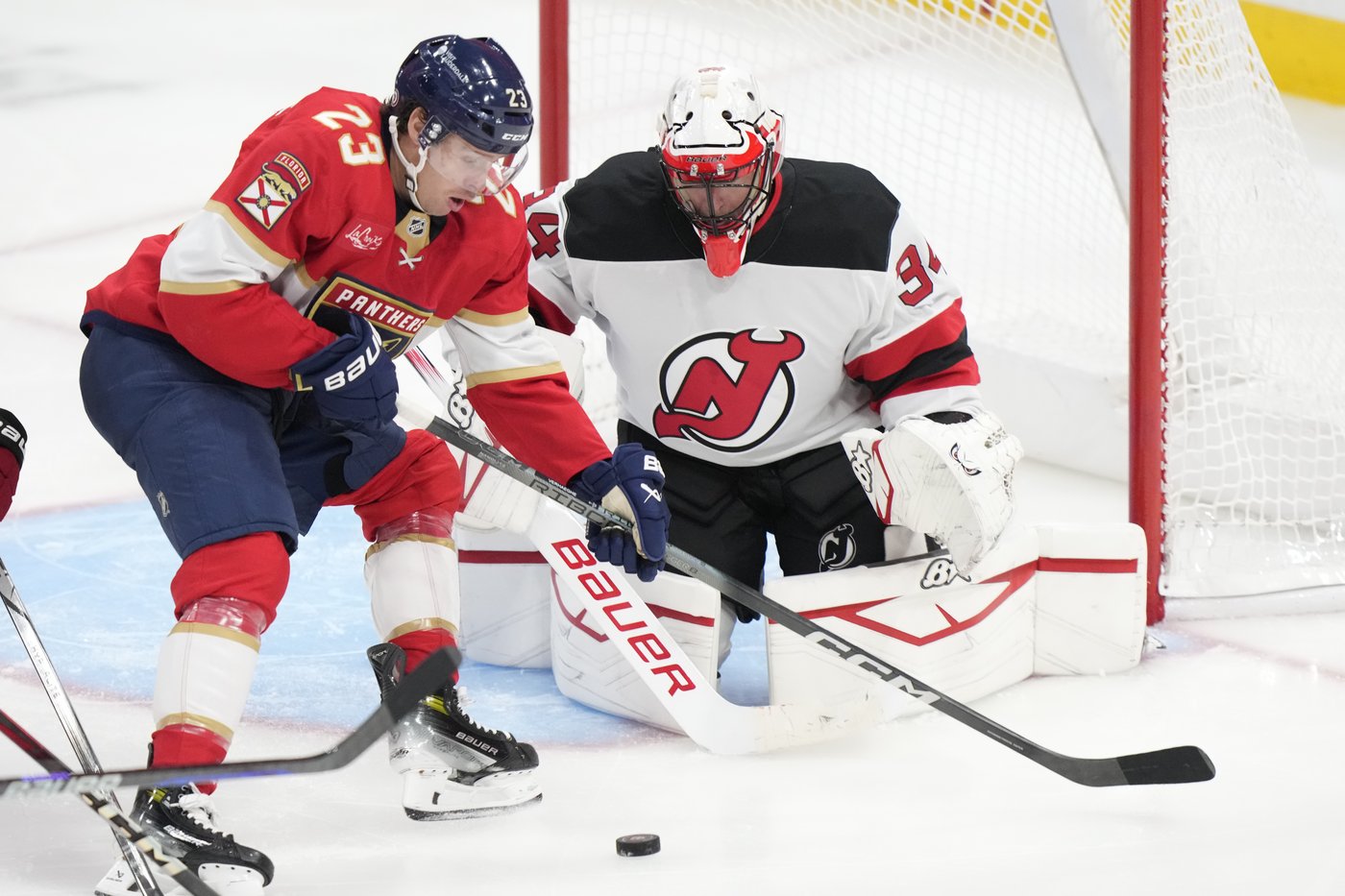 Devils get 3 power play scores, top Panthers 6-2 to finish sweep of Cup champs | iNFOnews.ca