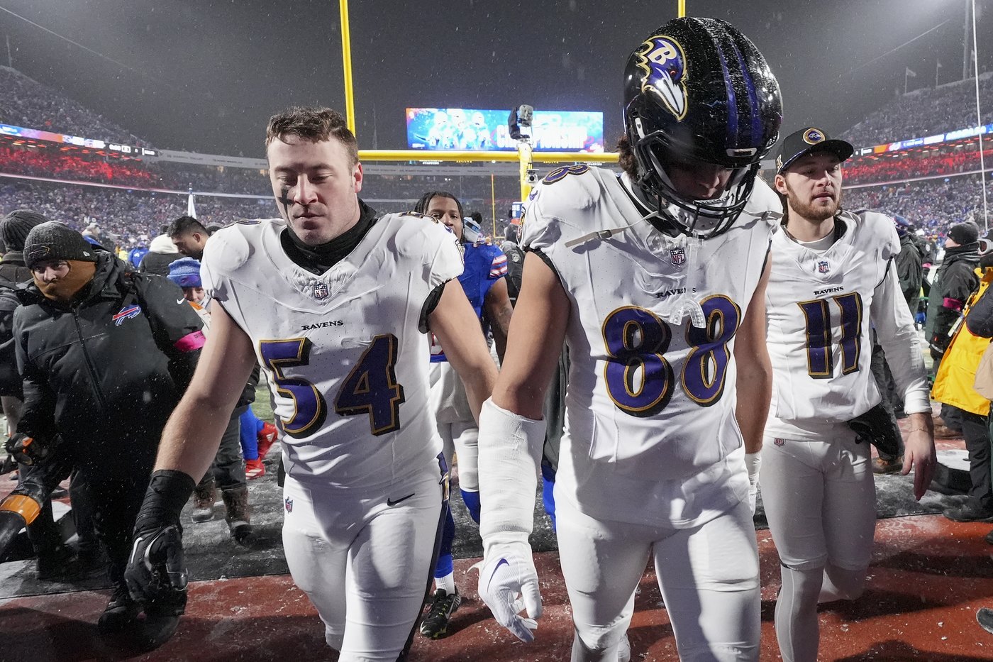 Turnovers and Mark Andrews' drop end another promising season for Lamar Jackson and the Ravens | iNFOnews.ca