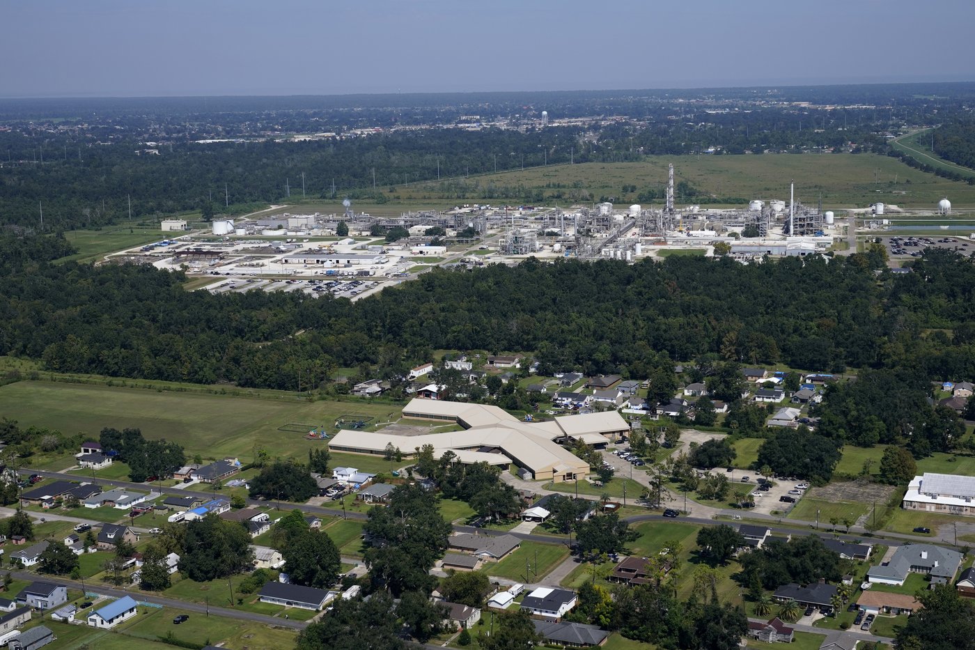 Majority Black Louisiana elementary school to shut down amid lawsuits over toxic air exposure | iNFOnews.ca Majority Black Louisiana elementary school to shut down amid lawsuits over toxic air exposure | iNFOnews.ca