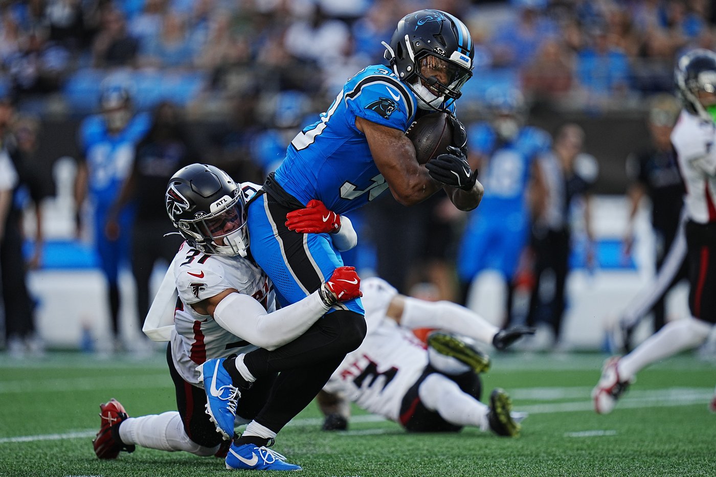 Panthers' Chuba Hubbard continues to hold off competition as starting running back | iNFOnews.ca Panthers' Chuba Hubbard continues to hold off competition as starting running back | iNFOnews.ca