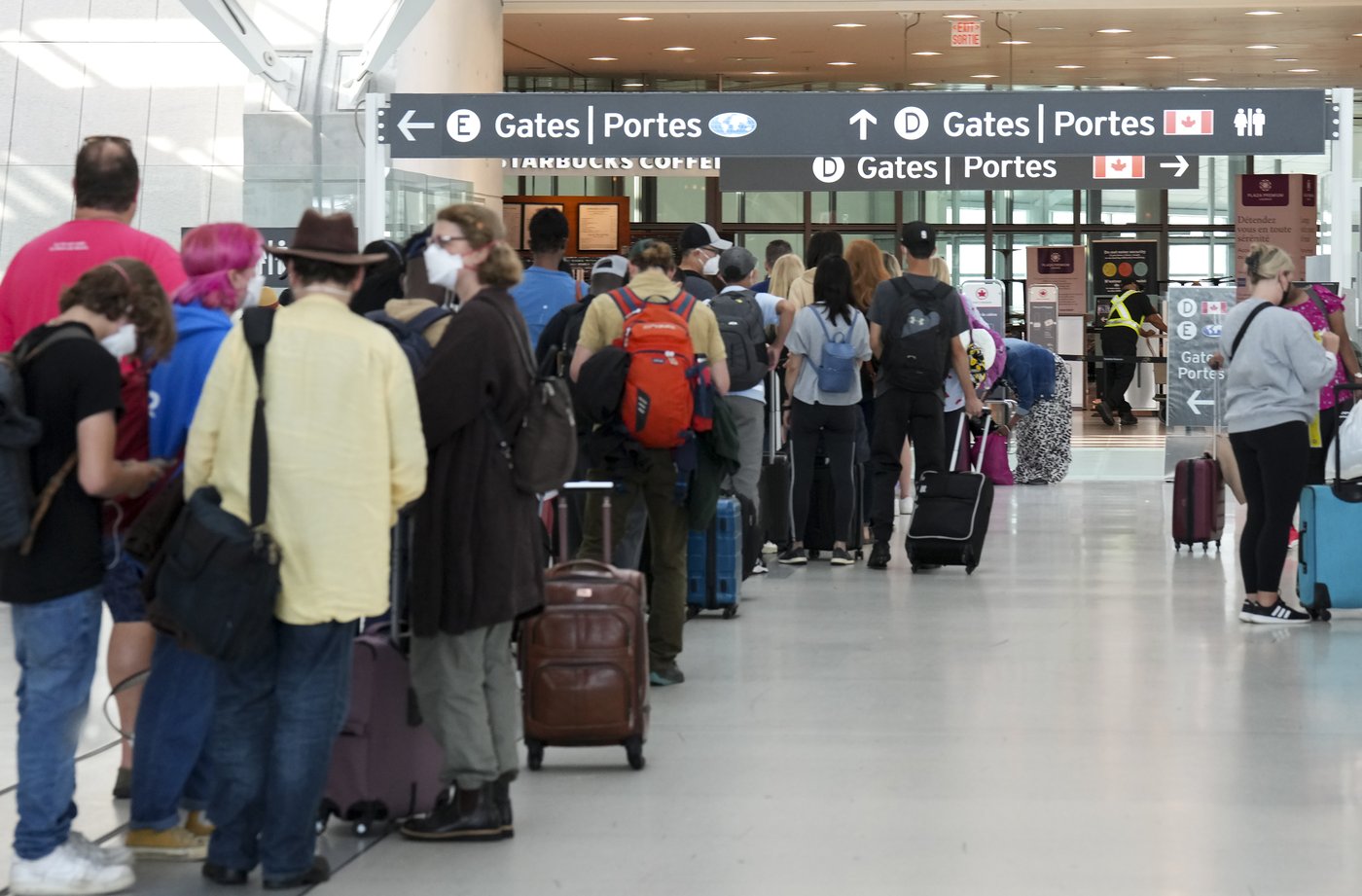Supreme Court upholds rules on air passenger compensation in win for consumers | iNFOnews.ca