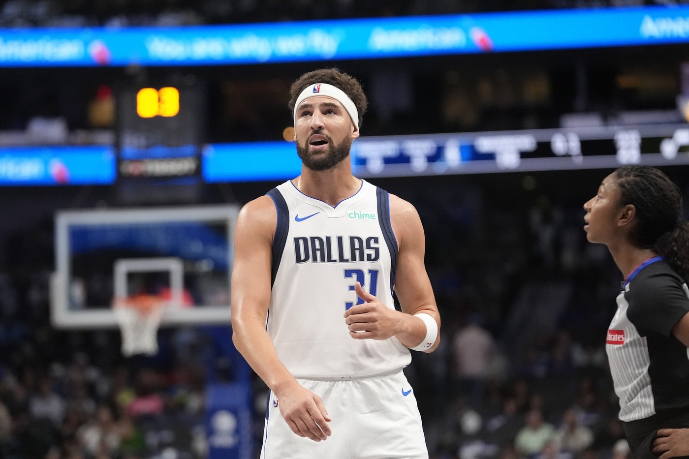 Klay Thompson scores 10 points in preseason debut with Dallas | iNFOnews.ca