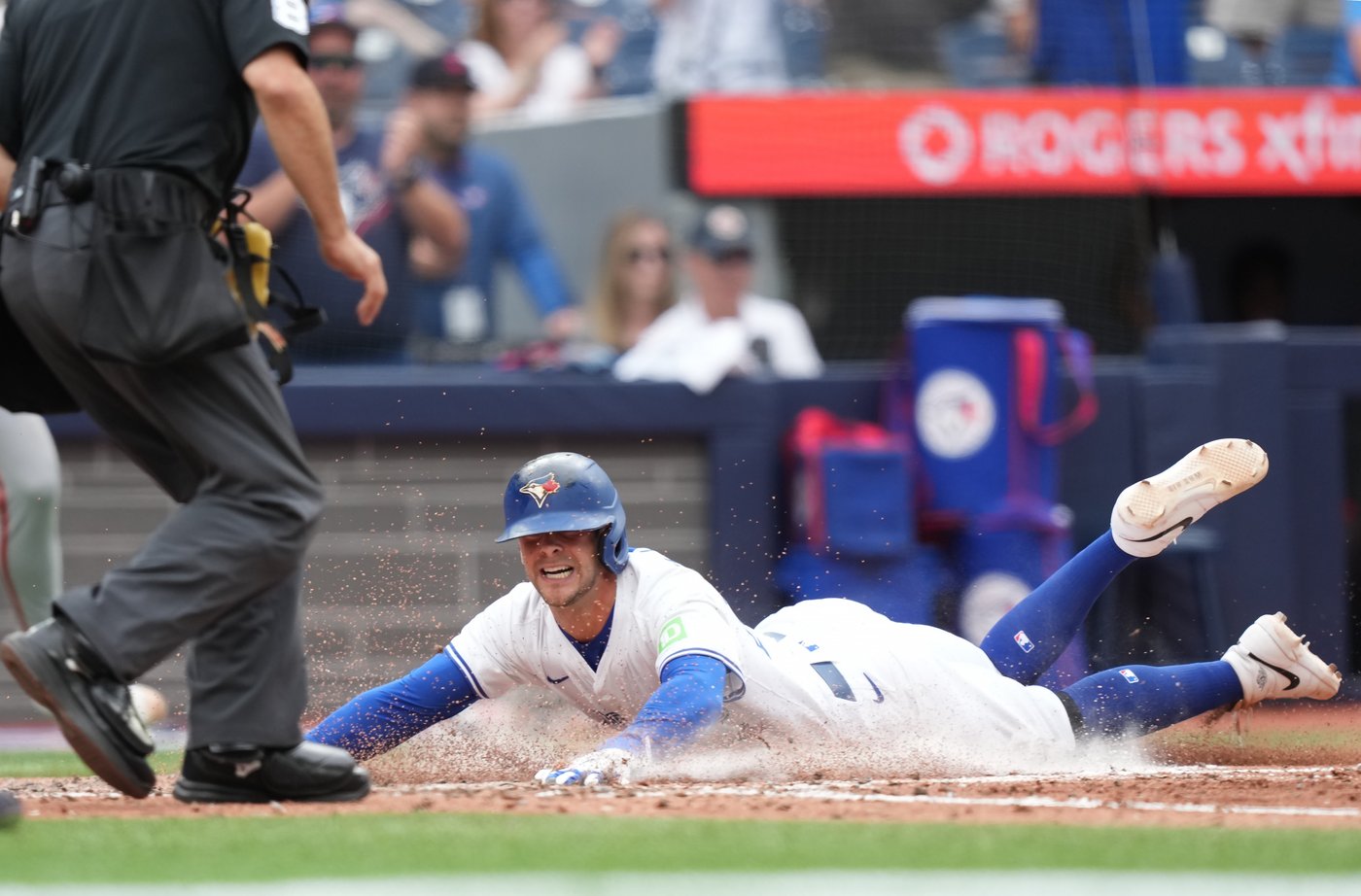 Unsung heroes, batting depth step up for Blue Jays in 6-3 win over Giants | iNFOnews.ca Unsung heroes, batting depth step up for Blue Jays in 6-3 win over Giants | iNFOnews.ca