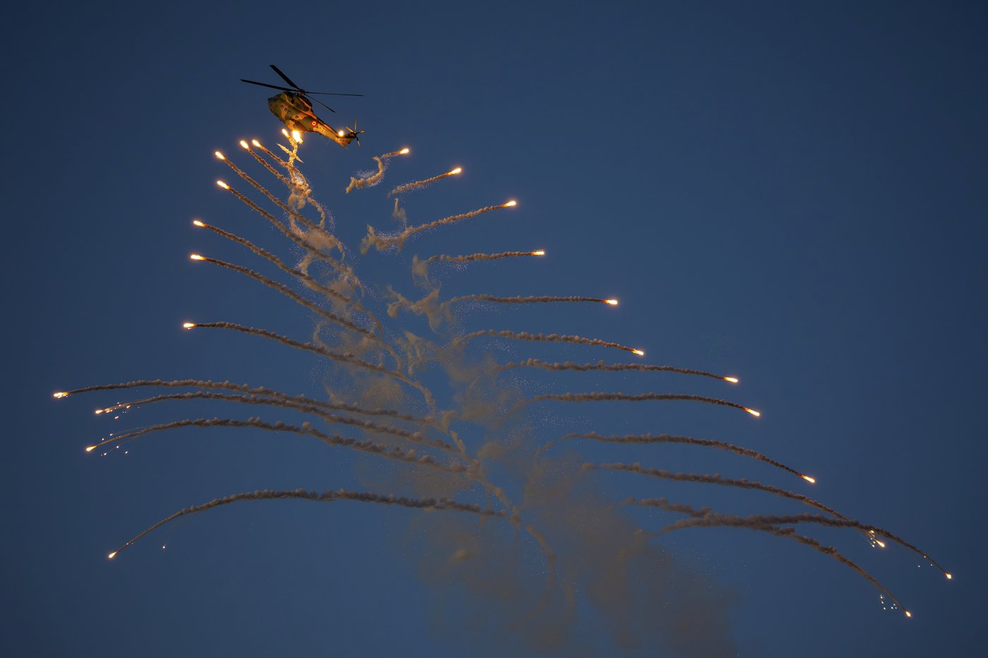 Photos of a display of aerobatics and military air power at the Bucharest International Air Show | iNFOnews.ca