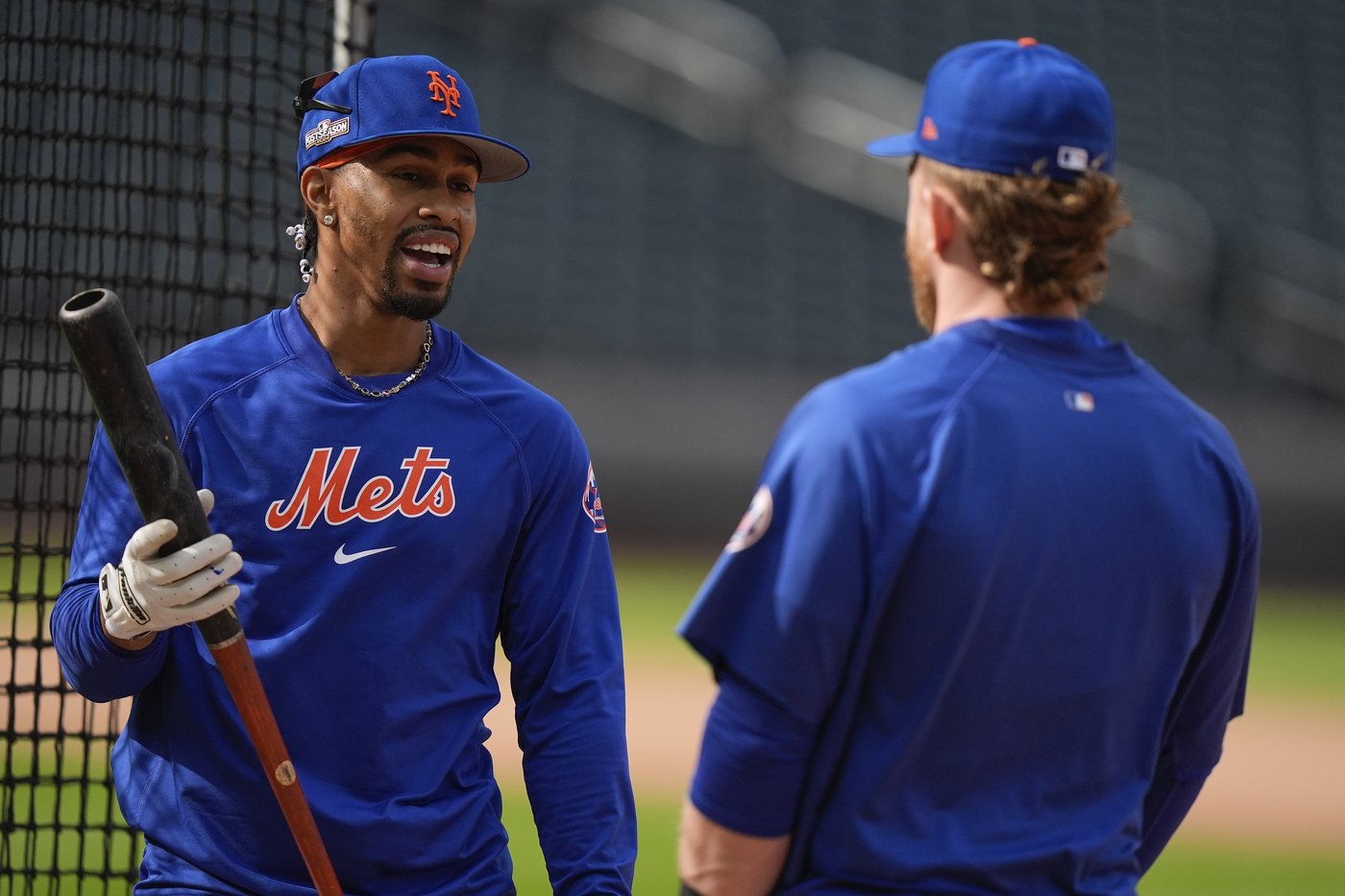 Lindor relishes his 1st home game in a month as Mets trounce Phillies for 2-1 lead in NLDS | iNFOnews.ca Lindor relishes his 1st home game in a month as Mets trounce Phillies for 2-1 lead in NLDS | iNFOnews.ca