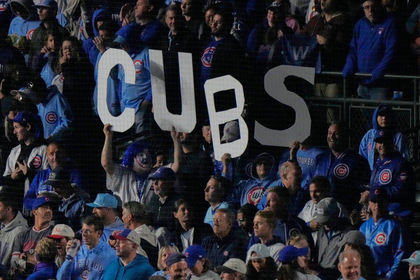 Cubs use 4-run 1st inning to top the Brewers 4-3 and avoid NL Division Series sweep | iNFOnews.ca