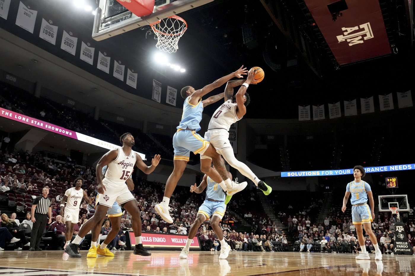 No. 23 Texas A&M overcomes 16-point deficit with big 2nd half in 71-54 win over Southern | iNFOnews.ca