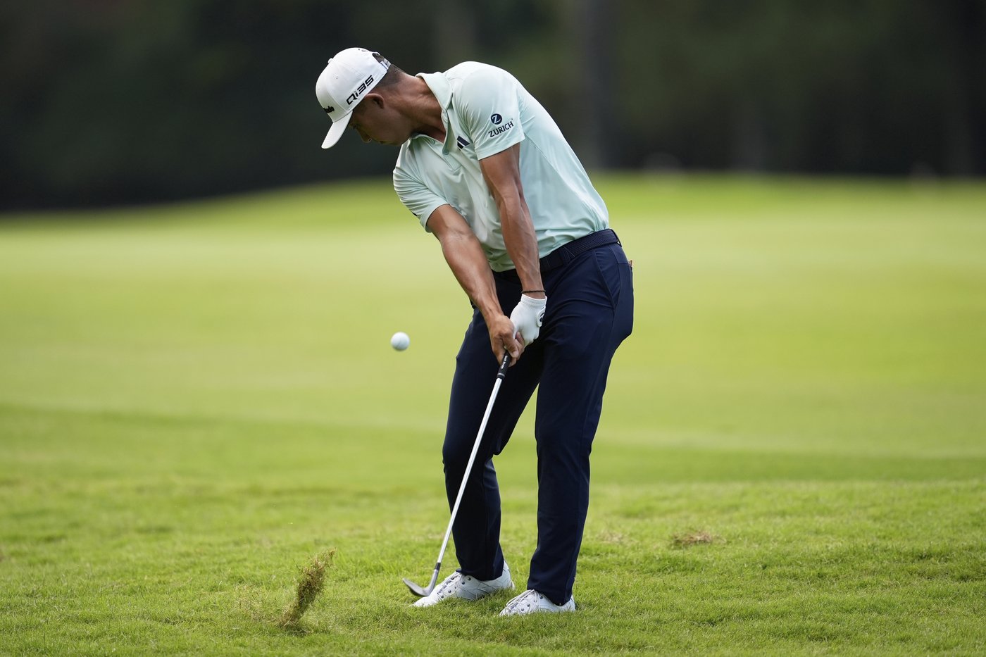 Fleetwood finds his groove, builds big lead at PGA Tour playoffs opener | iNFOnews.ca