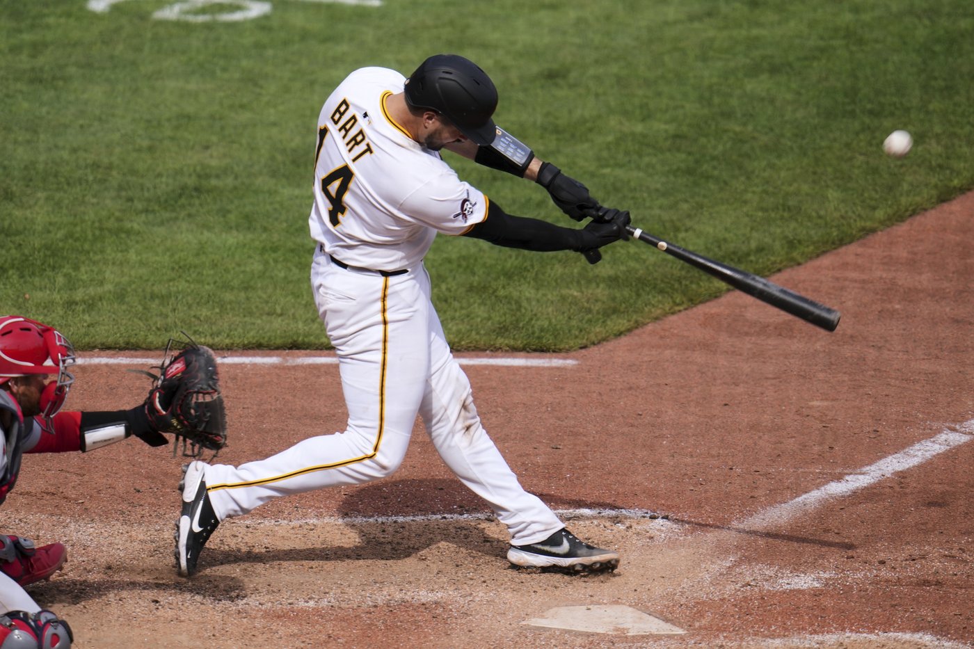 Joey Bart singles in 13th to give Pirates 2-1 win over Cardinals despite 6 hitless from Fedde | iNFOnews.ca