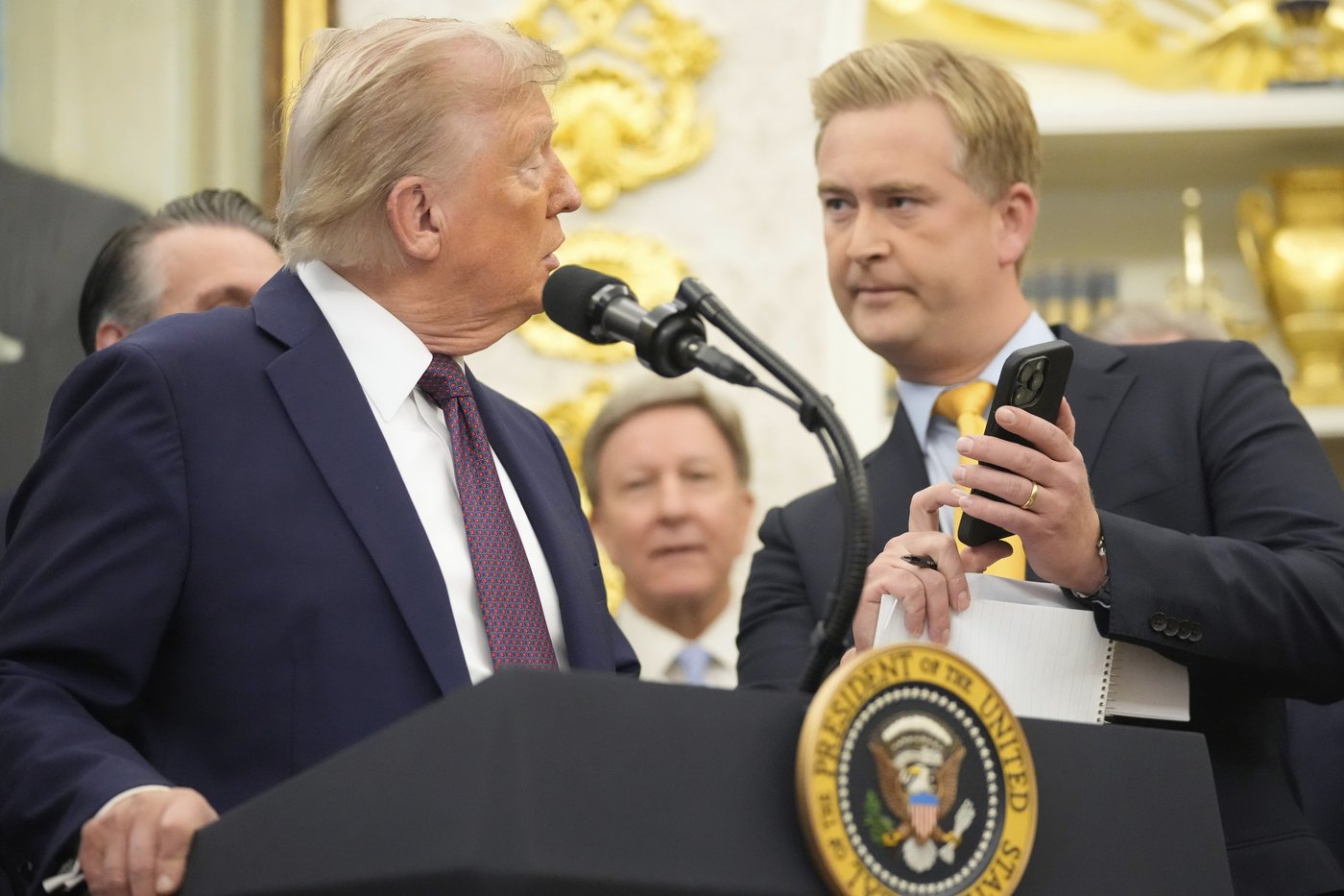 US media quickly forced to revisit a thorny question: How should a president's health be covered? | iNFOnews.ca