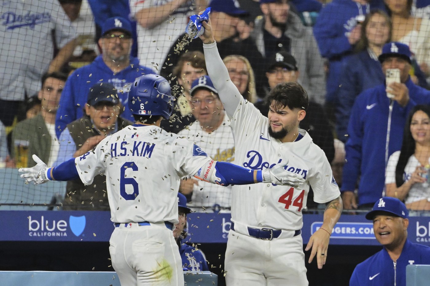 Dodgers get homers from Ohtani, Pages, Kim and Muncy and rally past the Athletics 9-3 | iNFOnews.ca