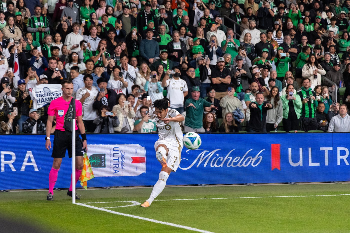 Bounga scores 2 goals, LAFC beats Austin 4-1, advances to Western Conference semis | iNFOnews.ca