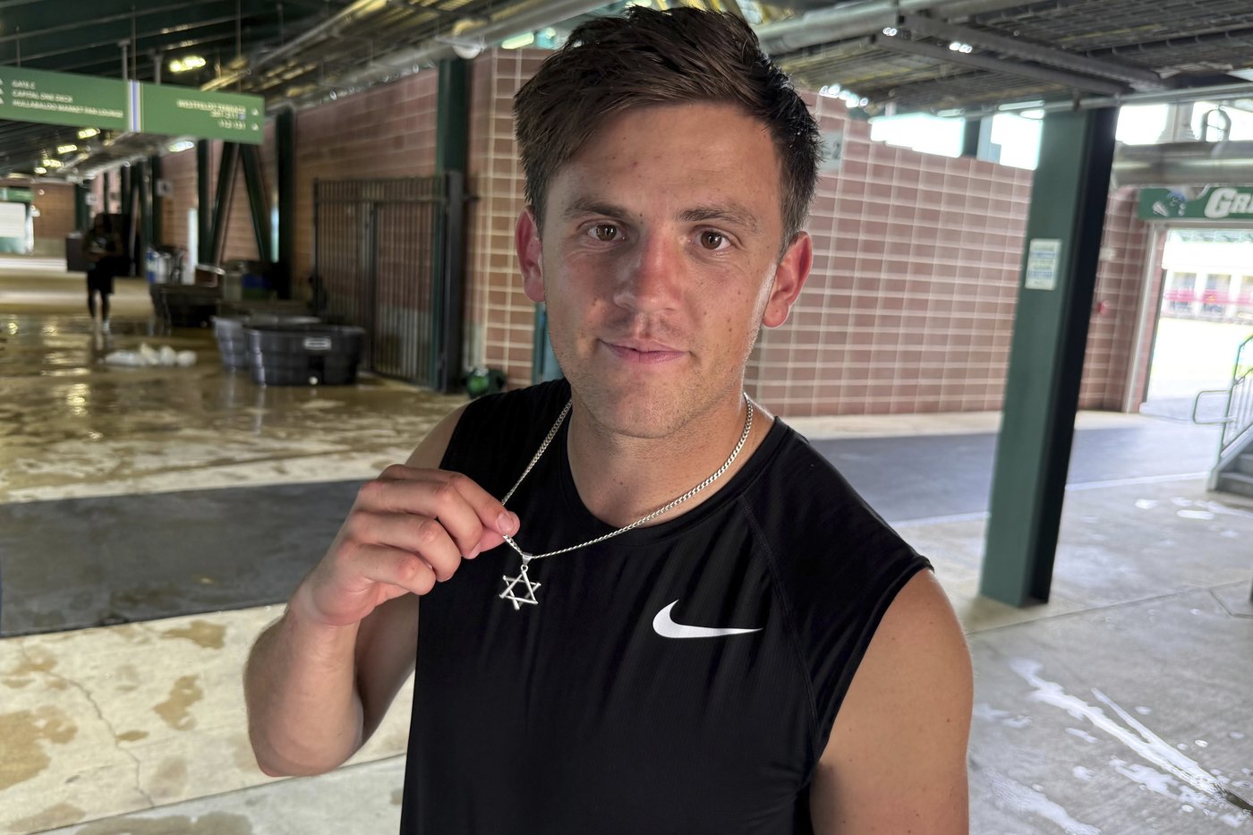 Jake Retzlaff still loves BYU but expresses faith in his fresh start at Tulane | iNFOnews.ca
