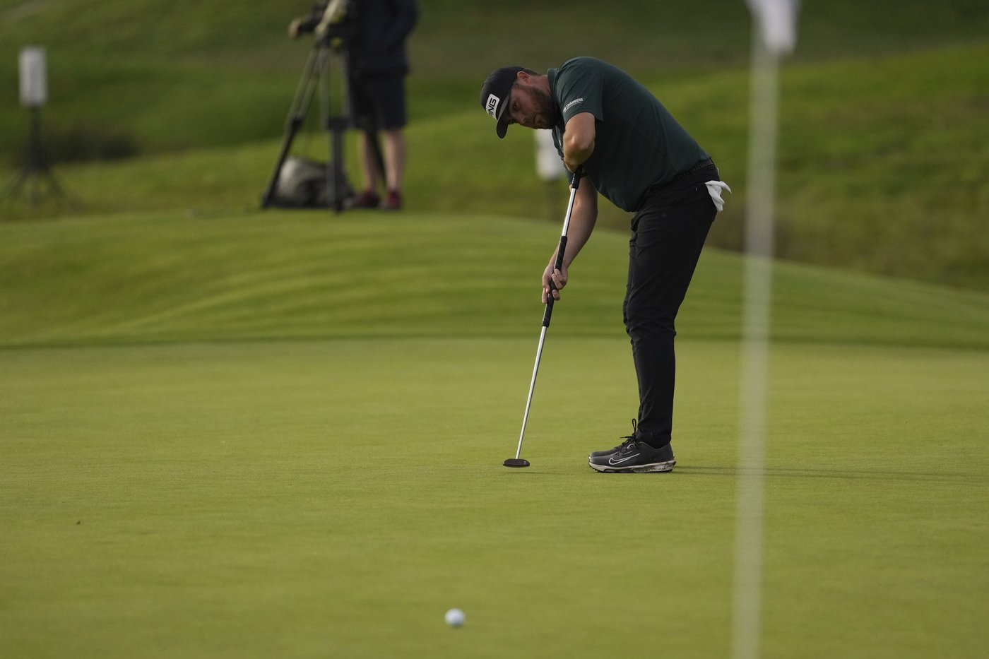 English golfer Dan Bradbury wins Open de France by one stroke | iNFOnews.ca