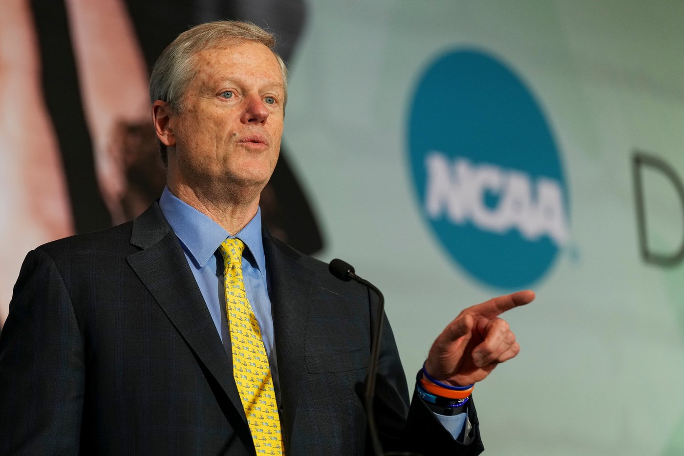NCAA delays rule change permitting college athletes to bet on professional sports | iNFOnews.ca