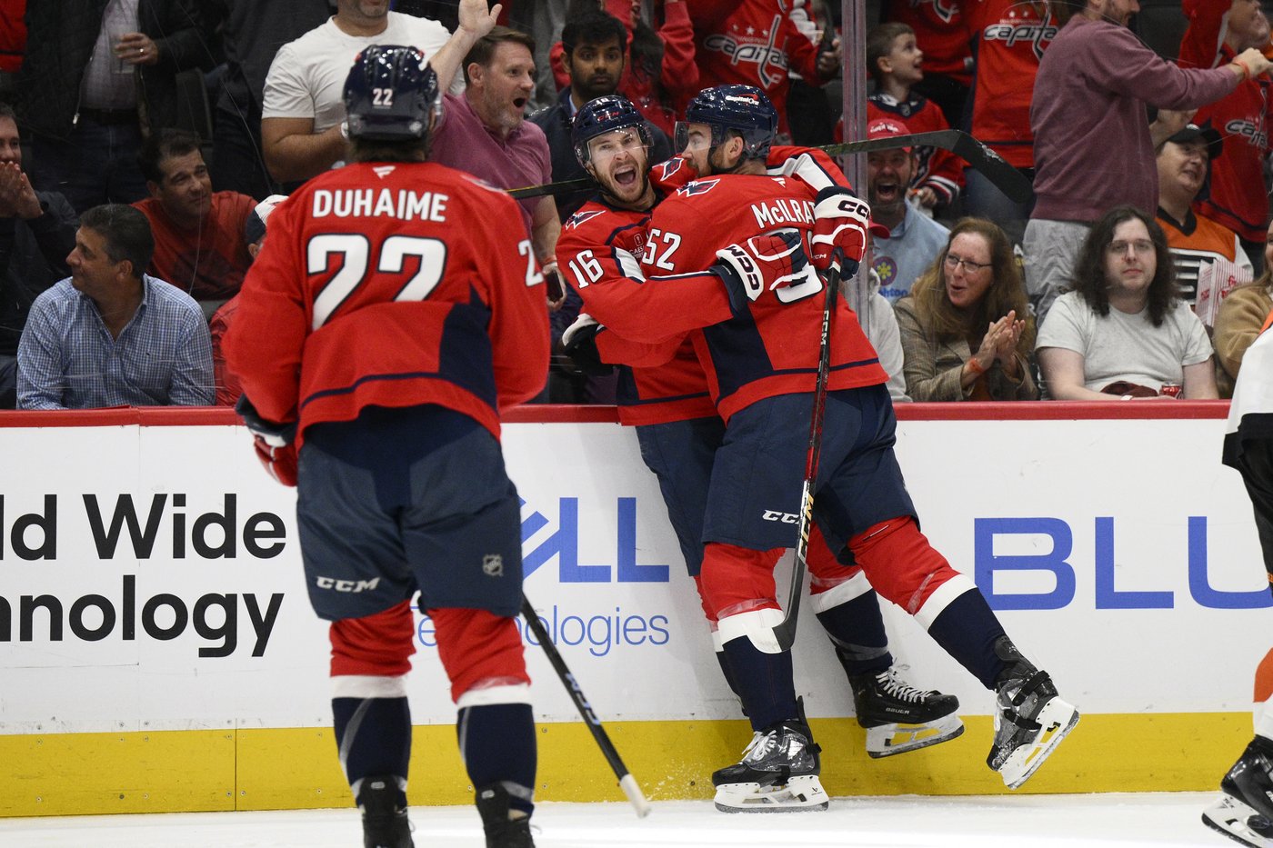 Capitals hand the Flyers a 6th consecutive loss, extend their win streak to 5 | iNFOnews.ca Capitals hand the Flyers a 6th consecutive loss, extend their win streak to 5 | iNFOnews.ca