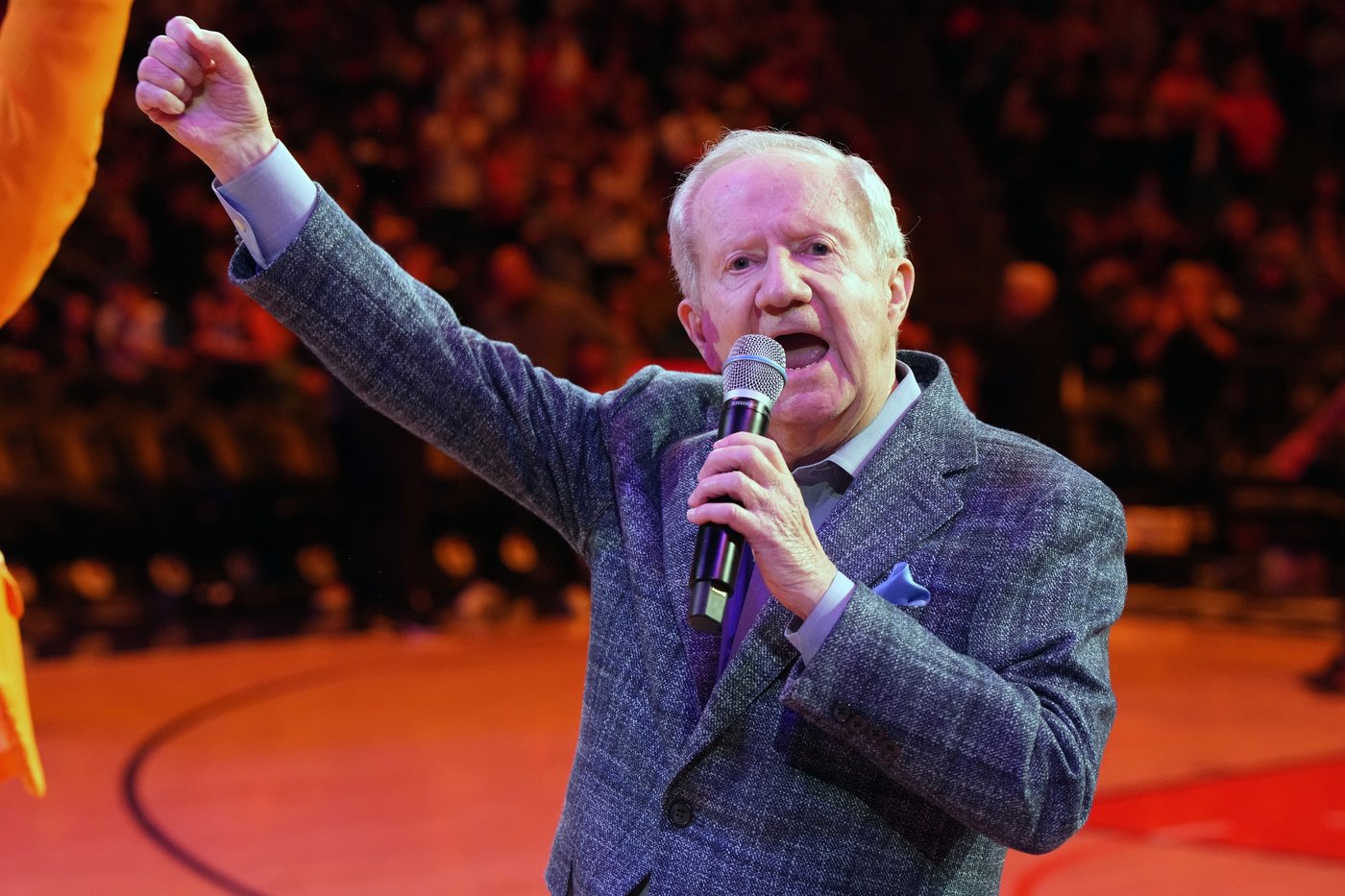 Al McCoy, who called Suns games on the radio for more than a half-century, has died at 91 | iNFOnews.ca Al McCoy, who called Suns games on the radio for more than a half-century, has died at 91 | iNFOnews.ca
