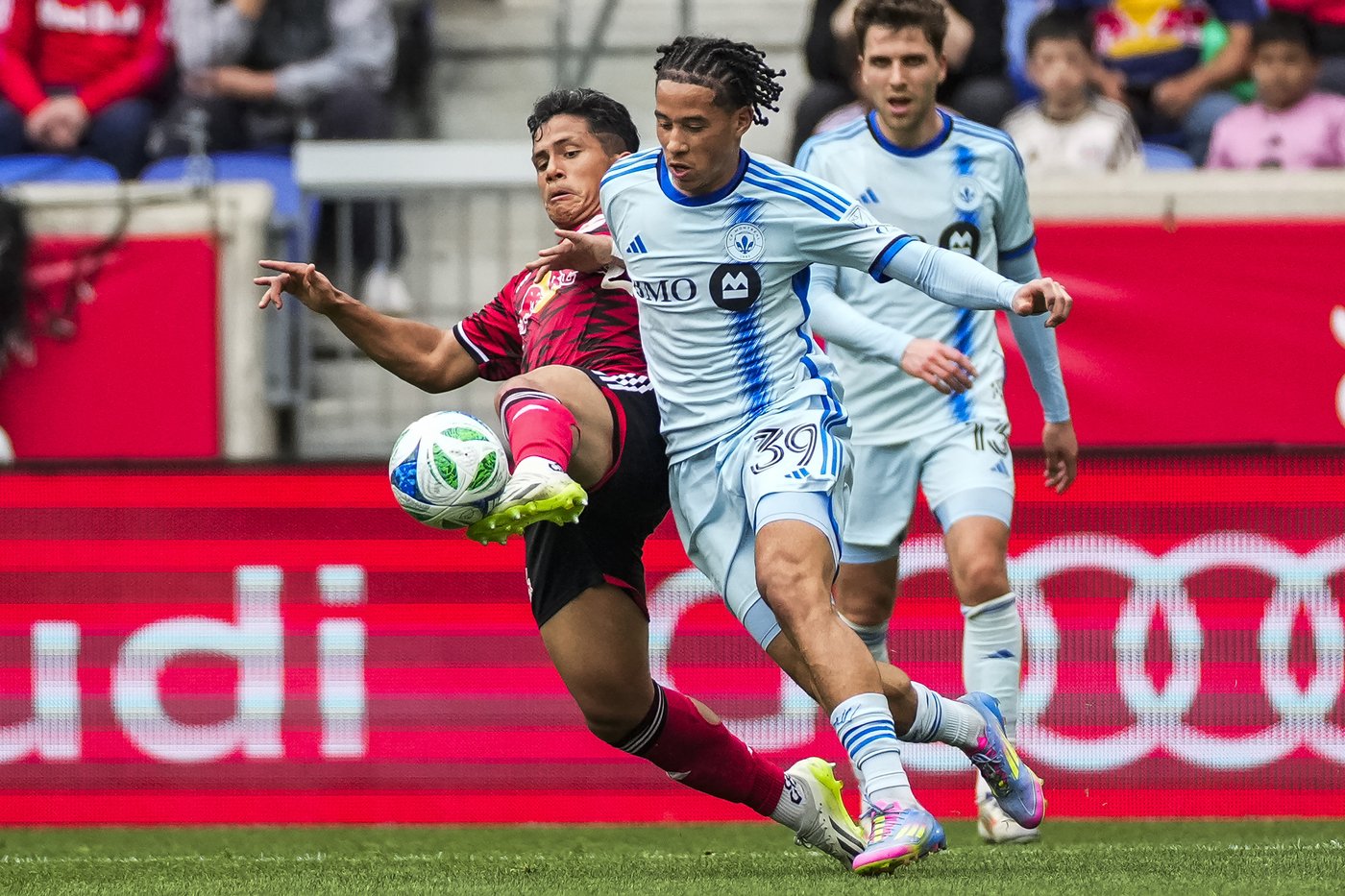 Noah Eile scores 1st MLS goal, Coronel has 5 saves to help Red Bulls beat Montreal 1-0 | iNFOnews.ca Noah Eile scores 1st MLS goal, Coronel has 5 saves to help Red Bulls beat Montreal 1-0 | iNFOnews.ca