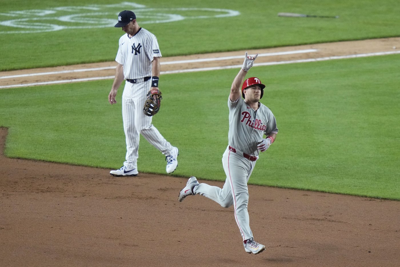 Paul Goldschmidt regrets bad throw in 12-5 loss to Phillies, Yankees' 9th error in 4 games | iNFOnews.ca Paul Goldschmidt regrets bad throw in 12-5 loss to Phillies, Yankees' 9th error in 4 games | iNFOnews.ca