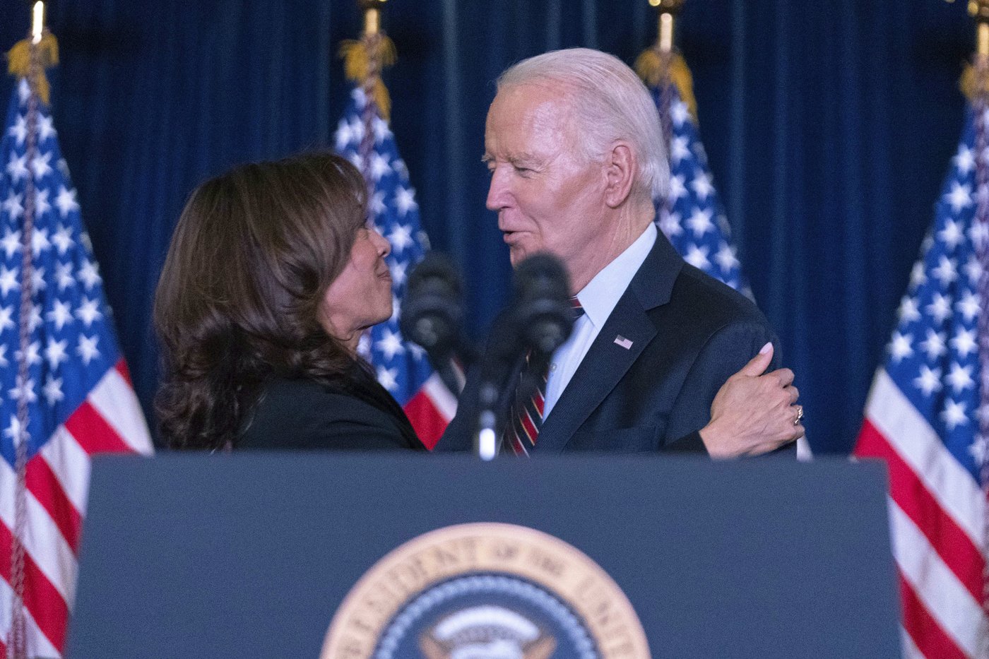Biden, Harris thank major Democratic donors and urge them to stay engaged after tough loss to Trump | iNFOnews.ca Biden, Harris thank major Democratic donors and urge them to stay engaged after tough loss to Trump | iNFOnews.ca