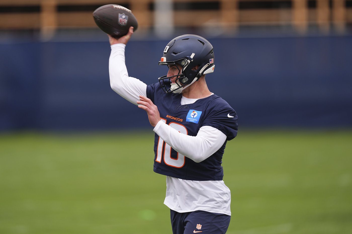 Broncos' Bo Nix looks more comfortable heading into 2nd season and elusive familiarity a big reason | iNFOnews.ca