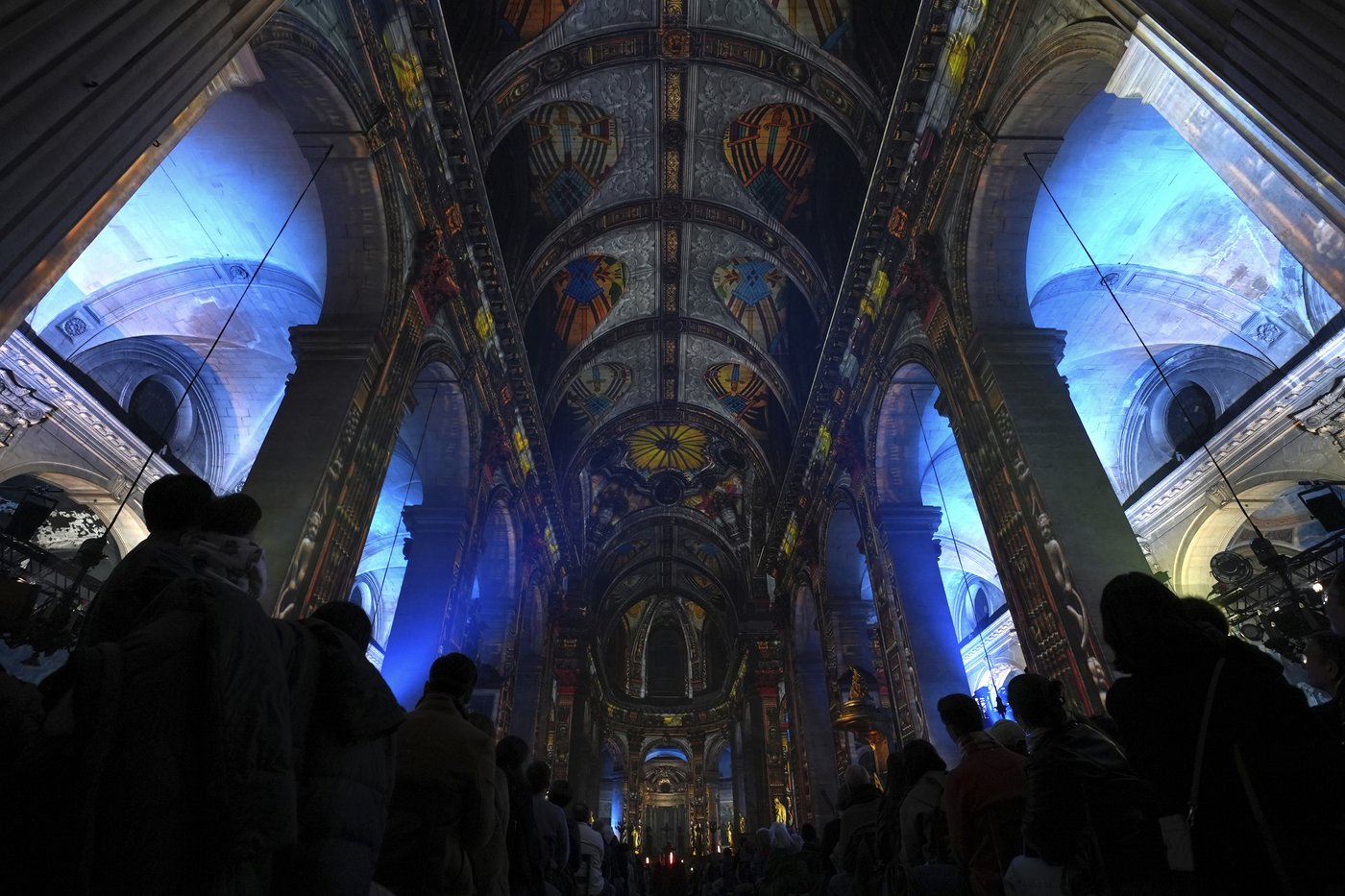 The church of Saint-Sulpice in Paris shines in an immersive light show | iNFOnews.ca