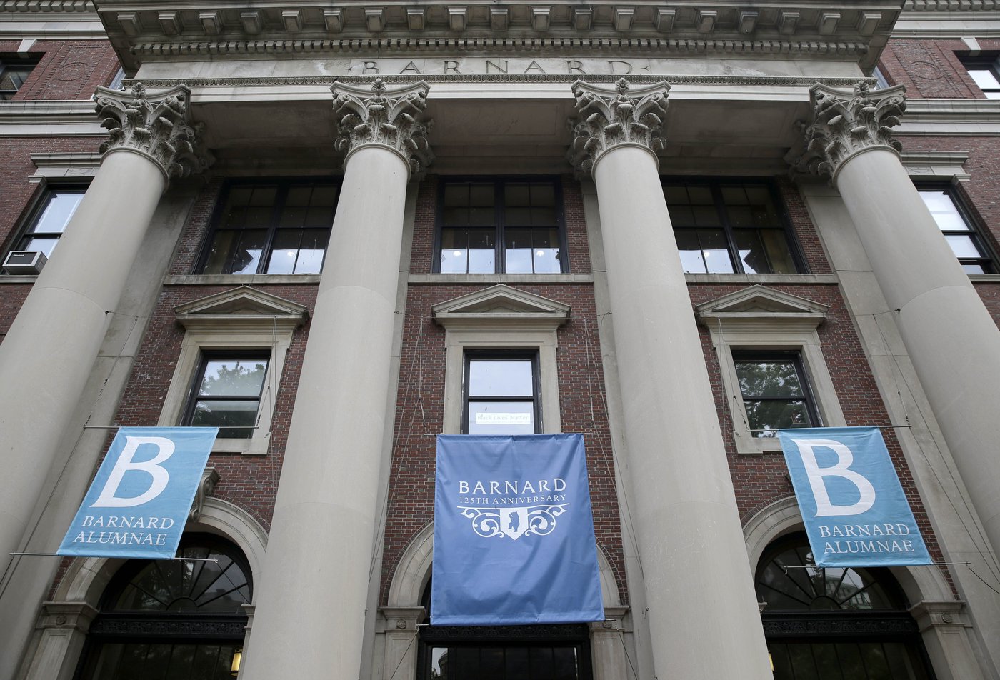 Barnard settles lawsuit brought by Jewish students, agreeing not to meet with pro-Palestinian group | iNFOnews.ca Barnard settles lawsuit brought by Jewish students, agreeing not to meet with pro-Palestinian group | iNFOnews.ca
