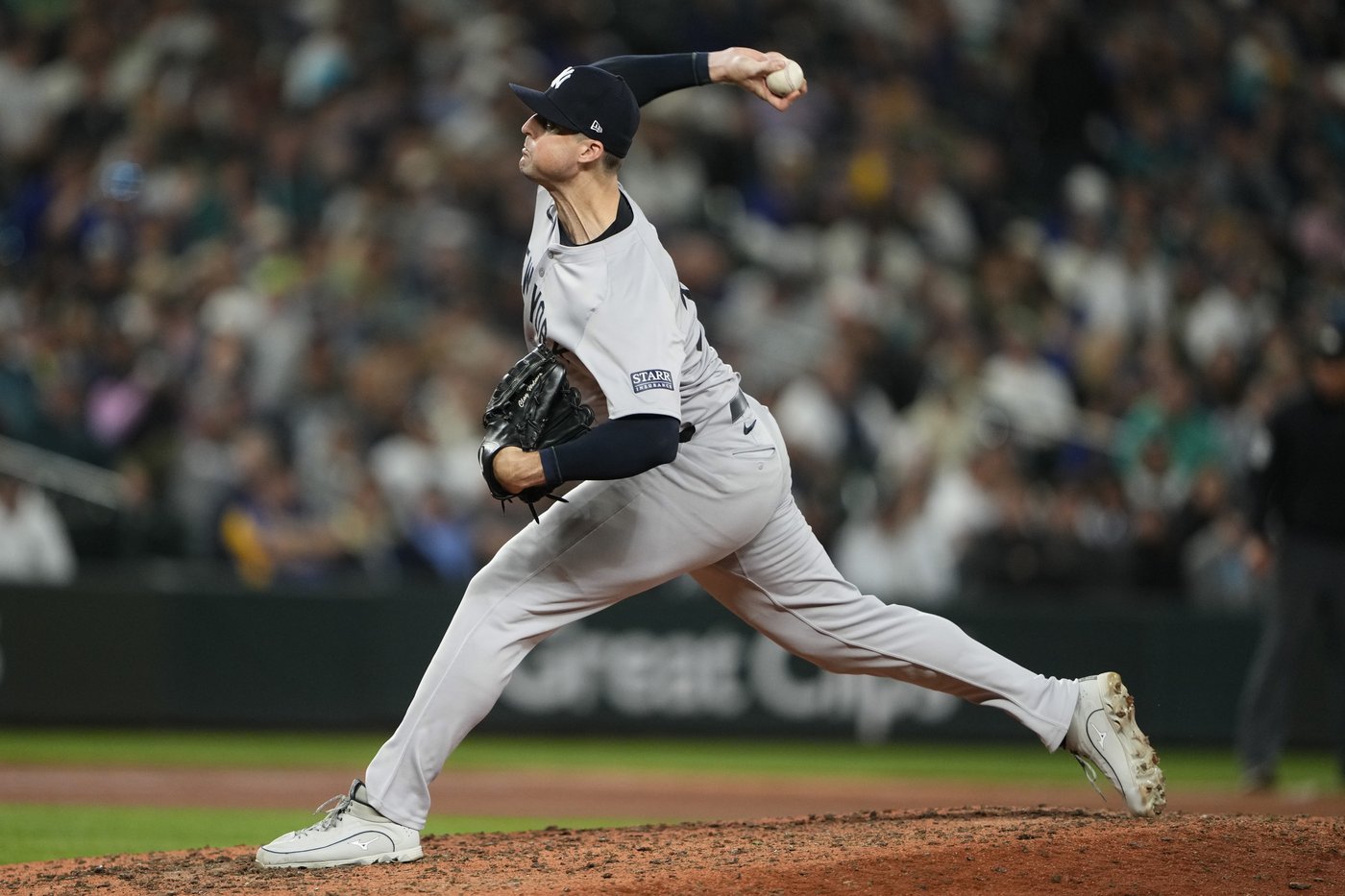 Rizzo drives in 2 runs as Yankees earn playoff berth with 2-1 win over Mariners in 10 innings | iNFOnews.ca Rizzo drives in 2 runs as Yankees earn playoff berth with 2-1 win over Mariners in 10 innings | iNFOnews.ca
