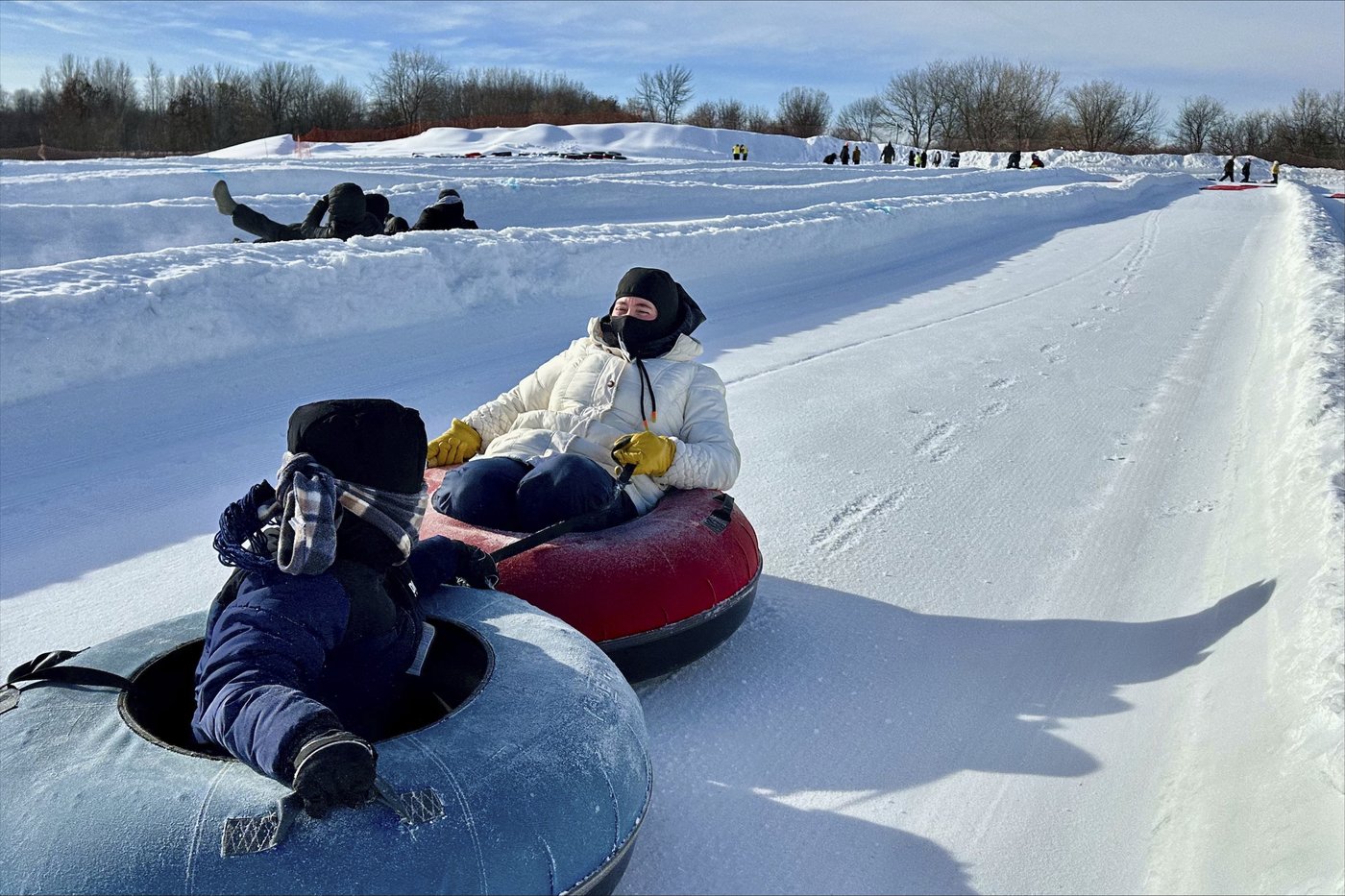 Scarves over headscarves, Muslim women’s outdoors group tackles snow tubing in Minnesota | iNFOnews.ca Scarves over headscarves, Muslim women’s outdoors group tackles snow tubing in Minnesota | iNFOnews.ca