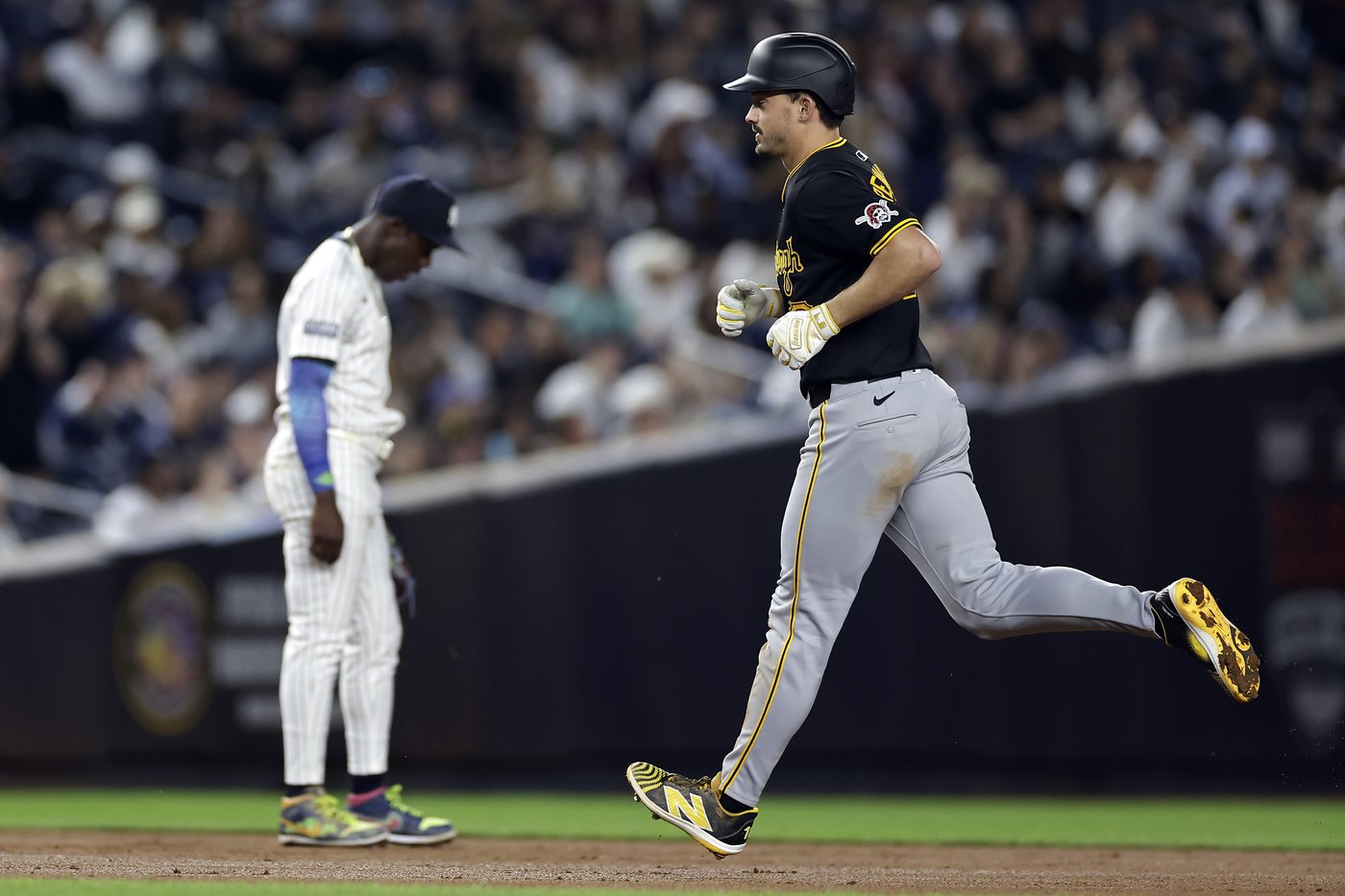Reynolds homers twice, Pirates beat Yankees 4-2, delay NY from clinching ALCS home-field advantage | iNFOnews.ca Reynolds homers twice, Pirates beat Yankees 4-2, delay NY from clinching ALCS home-field advantage | iNFOnews.ca