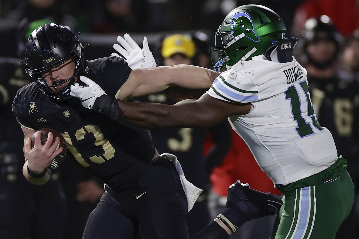 No. 24 Army wins AAC championship in first attempt as Daily runs for 4 TDs in 35-14 win over Tulane | iNFOnews.ca No. 24 Army wins AAC championship in first attempt as Daily runs for 4 TDs in 35-14 win over Tulane | iNFOnews.ca