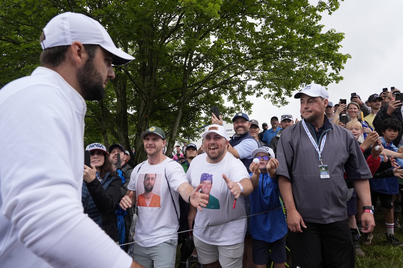 Scottie Scheffler's craziest day at the PGA Championship: Handcuffs, jail, no appetite and a 66 | iNFOnews.ca