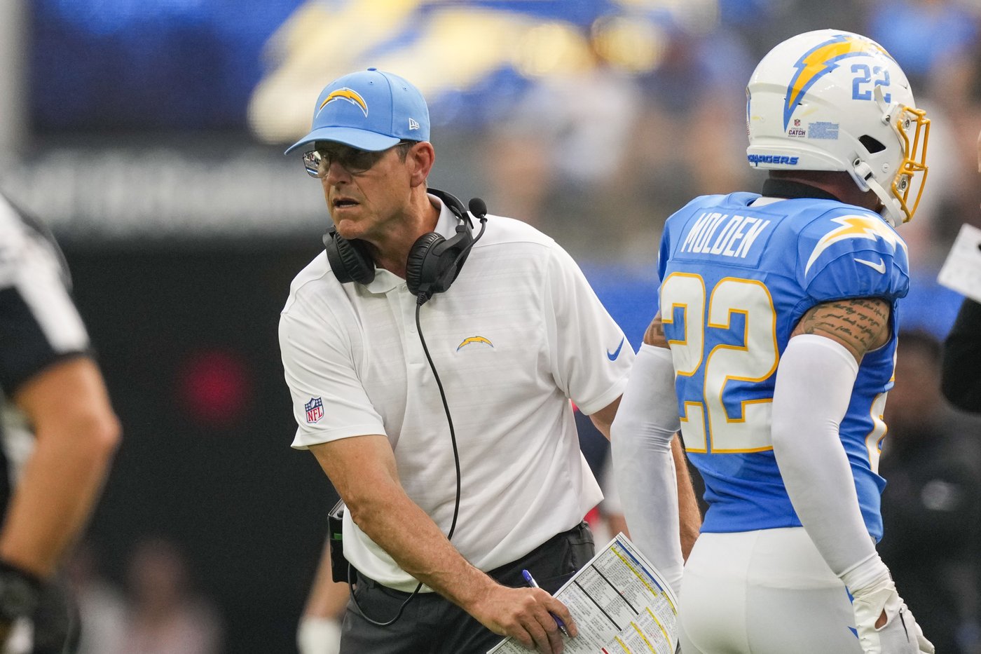 Jameis Winston's 3-TD start gives Browns some belief, momentum heading into matchup with Chargers | iNFOnews.ca Jameis Winston's 3-TD start gives Browns some belief, momentum heading into matchup with Chargers | iNFOnews.ca