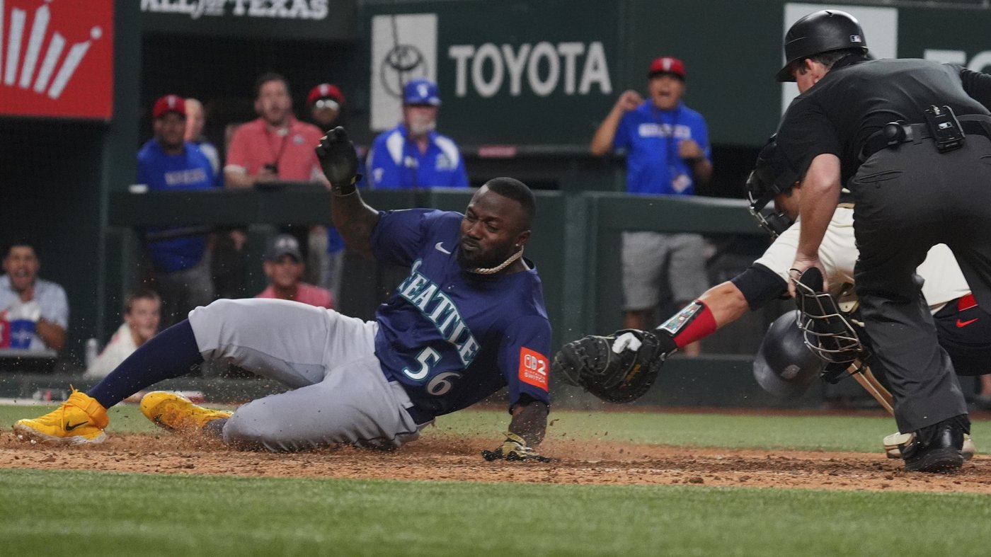 Mastrobuoni has winning hit for Mariners in 12th after his incredible catch extends game at Texas | iNFOnews.ca Mastrobuoni has winning hit for Mariners in 12th after his incredible catch extends game at Texas | iNFOnews.ca