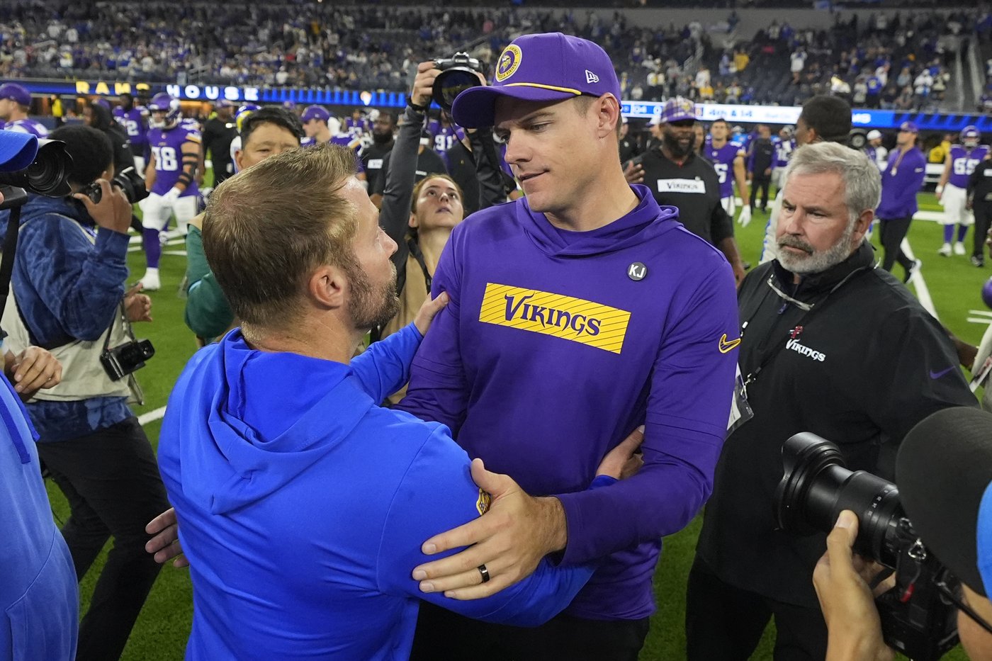 Vikings' defense is suddenly vulnerable after losses to savvy, strong-armed QBs | iNFOnews.ca Vikings' defense is suddenly vulnerable after losses to savvy, strong-armed QBs | iNFOnews.ca