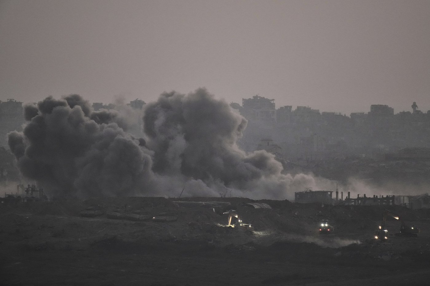 Hamas says it has given a 'positive' response to the latest ceasefire proposal in Gaza | iNFOnews.ca