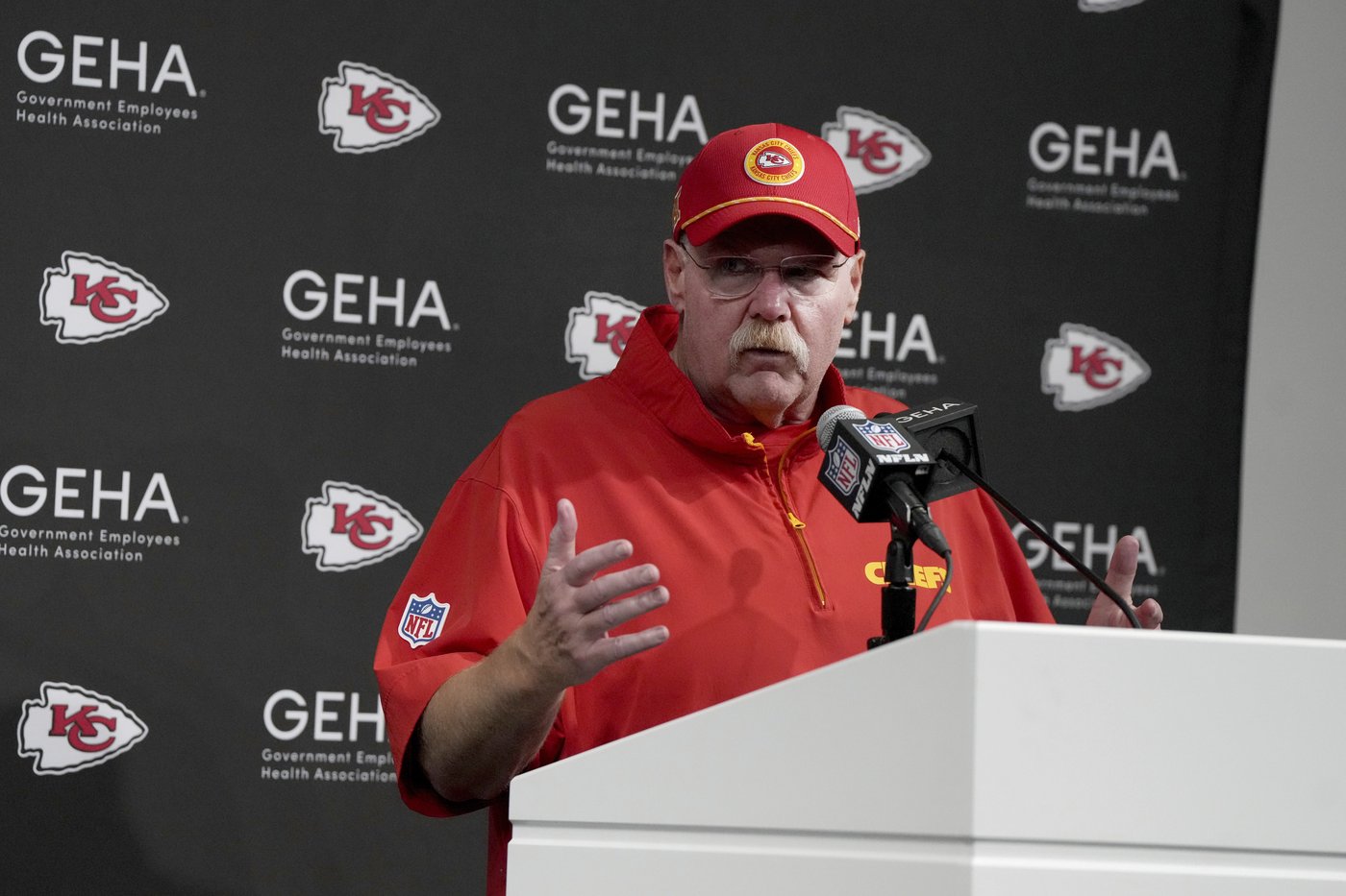 Chiefs keep making low-risk, high-reward deals as they pursue another Super Bowl title | iNFOnews.ca Chiefs keep making low-risk, high-reward deals as they pursue another Super Bowl title | iNFOnews.ca
