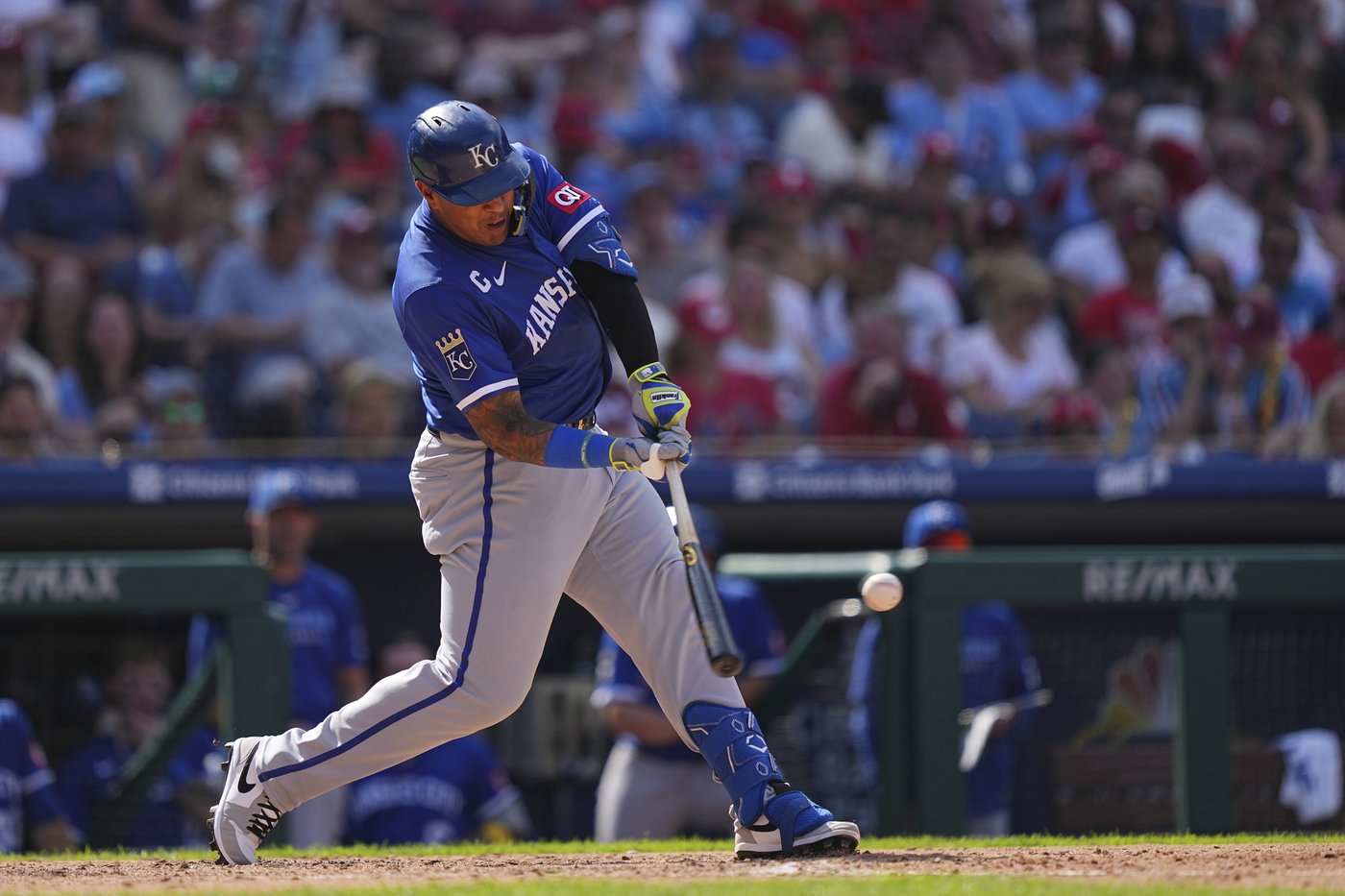 Phillies clinch fourth straight playoff berth despite 10-3 loss to Royals, who get 5 RBIs from Perez | iNFOnews.ca Phillies clinch fourth straight playoff berth despite 10-3 loss to Royals, who get 5 RBIs from Perez | iNFOnews.ca