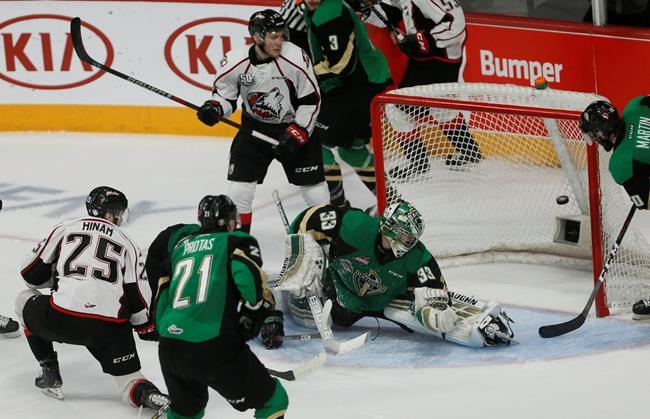 Tyler Hinam breaks deadlock with second goal, lifts Huskies over Raiders | iNFOnews.ca
