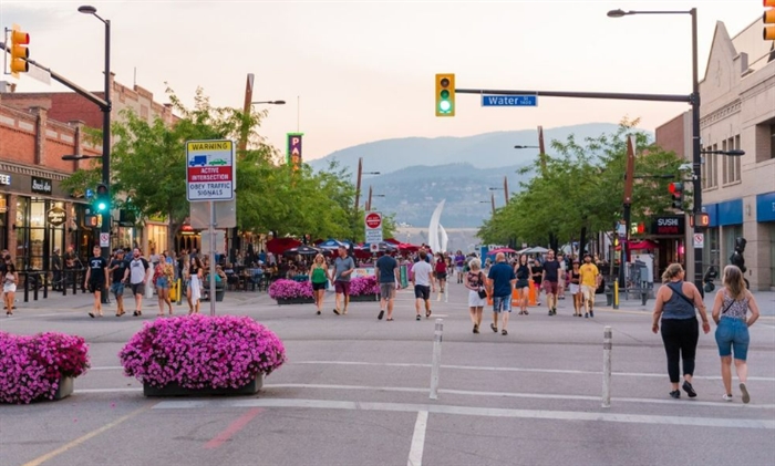 More tourists with less money to spend this summer in Kelowna | iNFOnews.ca More tourists with less money to spend this summer in Kelowna | iNFOnews.ca