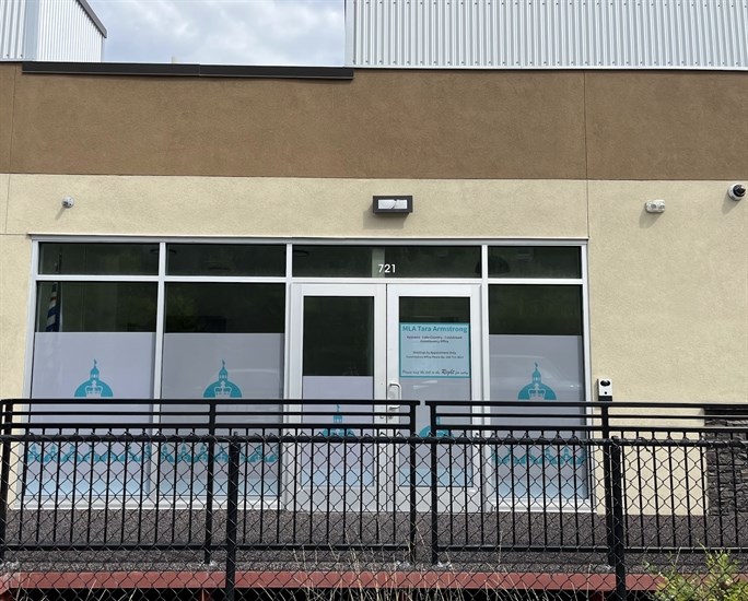 Controversial Okanagan MLA's constituency office open nearly year after election | iNFOnews.ca Controversial Okanagan MLA's constituency office open nearly year after election | iNFOnews.ca