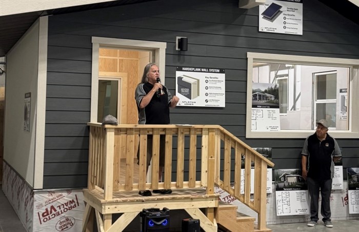 OKIB 'deeply concerned' Splatsin building houses in Vernon warehouse | iNFOnews.ca