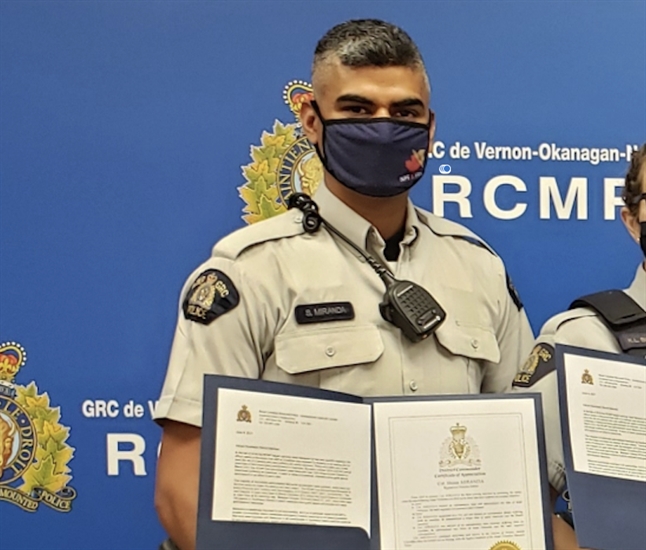 Vernon cop loses job after he forcefully kissed drunk colleague | iNFOnews.ca Vernon cop loses job after he forcefully kissed drunk colleague | iNFOnews.ca