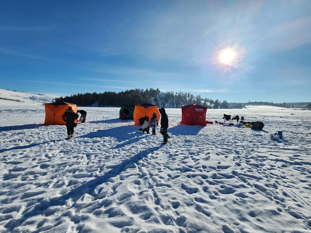 iN PHOTOS: Ice fishing fun on mountain lakes in Kamloops, Okanagan | iNFOnews.ca iN PHOTOS: Ice fishing fun on mountain lakes in Kamloops, Okanagan | iNFOnews.ca