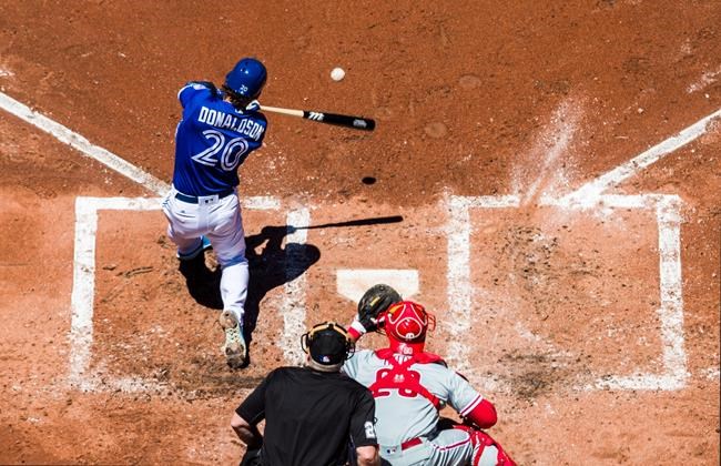Donaldson hits grand slam, drives in five runs as Jays rout Phillies 11-3 | iNFOnews.ca
