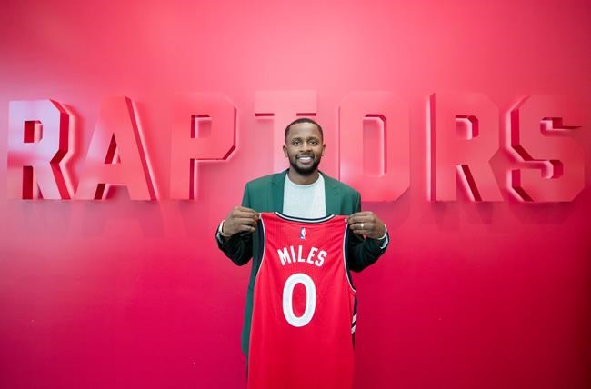 Ujiri: Raptors have "signed a sniper;" team introduces sharp-shooter C.J. Miles | iNFOnews.ca