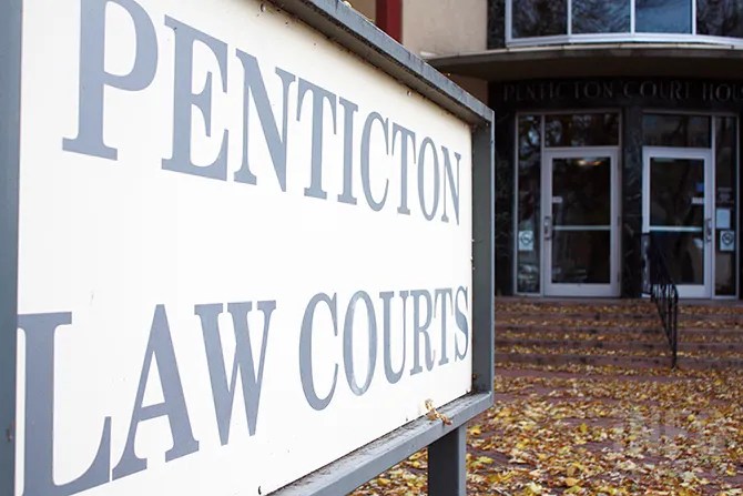 Penticton judge says man in drug-induced psychosis put hundreds at risk | iNFOnews.ca A sign that reads Penticton Law Courts outside the doors of courthouse.