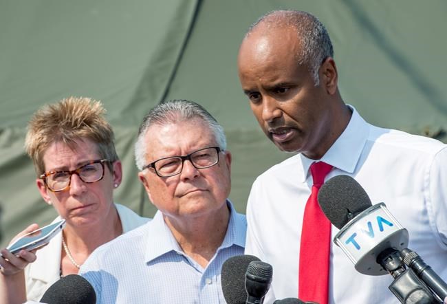 Trudeau, border crossers task force to review next steps for asylum seekers | iNFOnews.ca